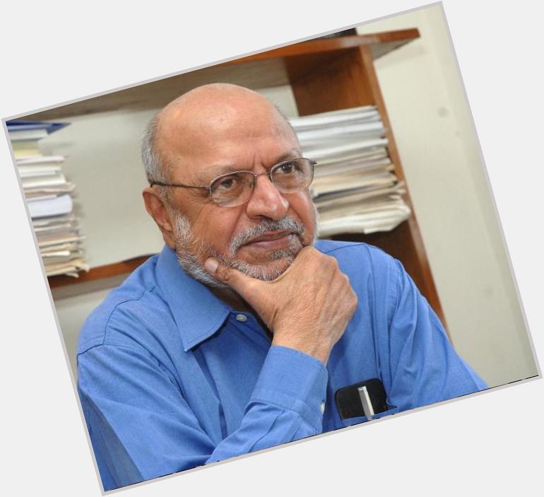 A very happy bday to one of my favourite film makers- Shyam Benegal. 