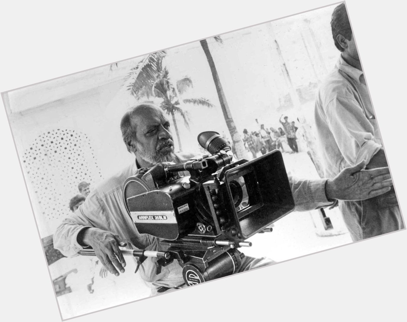 Happy Birthday, Shyam Benegal! Photographed here behind the scenes of MAMMO, 1994: 