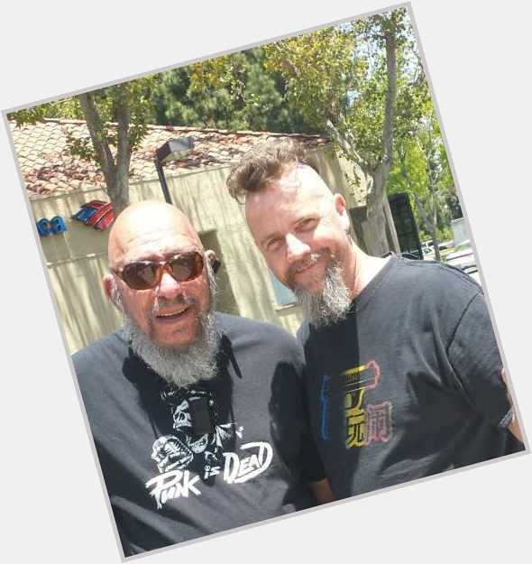Happy 76th Birthday to iconic movie badass Sid Haig!  A really nice guy, as it turns out... 