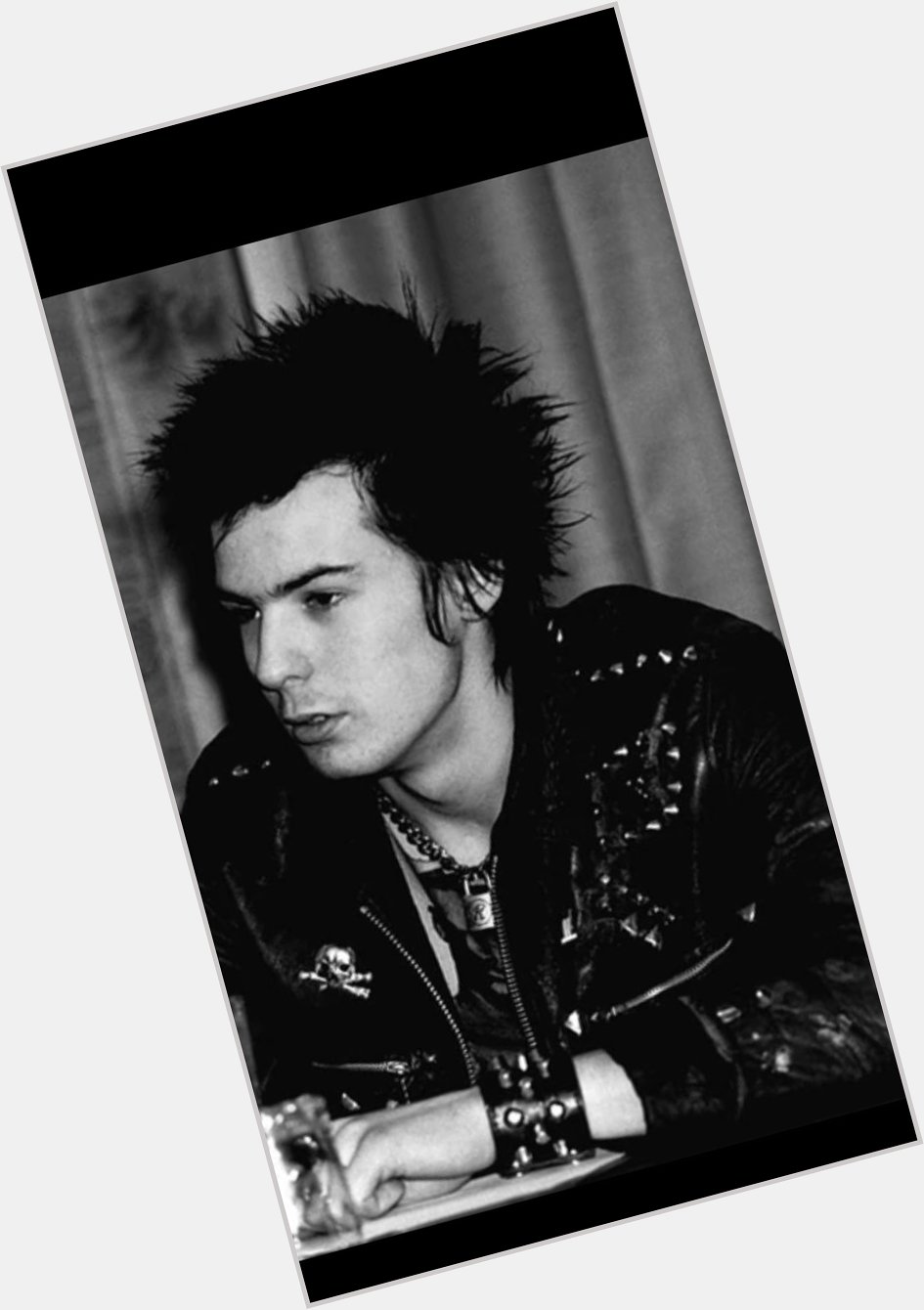 Happy birthday Sid Vicious, would ve been 65 thiz year 