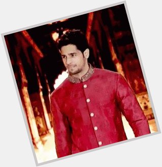 Happy birthday to one of the most gorgeous men in this planet. HBD Sidharth Malhotra 