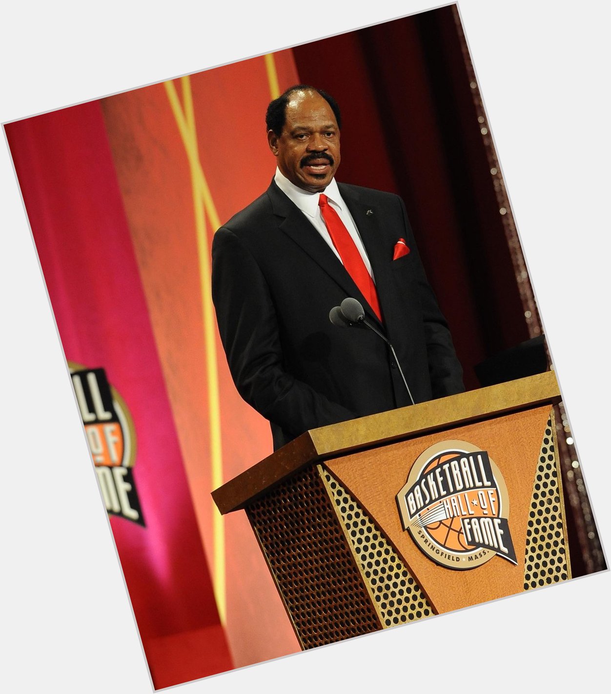 Join us in wishing Artis Gilmore and Sidney Moncrief a Happy Birthday.  