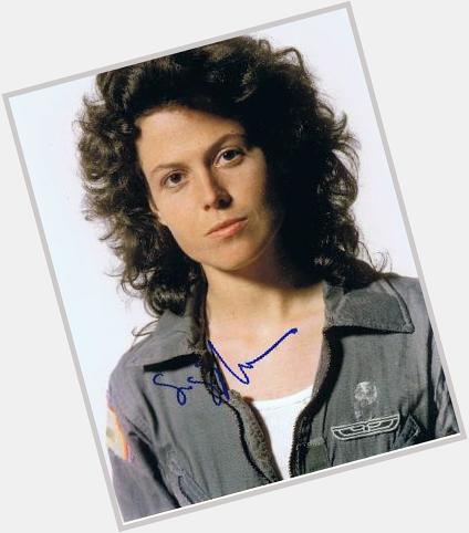 Happy Bday, Sigourney Weaver. I saw her once in a room full of actors & every actor spun around in excitement: 