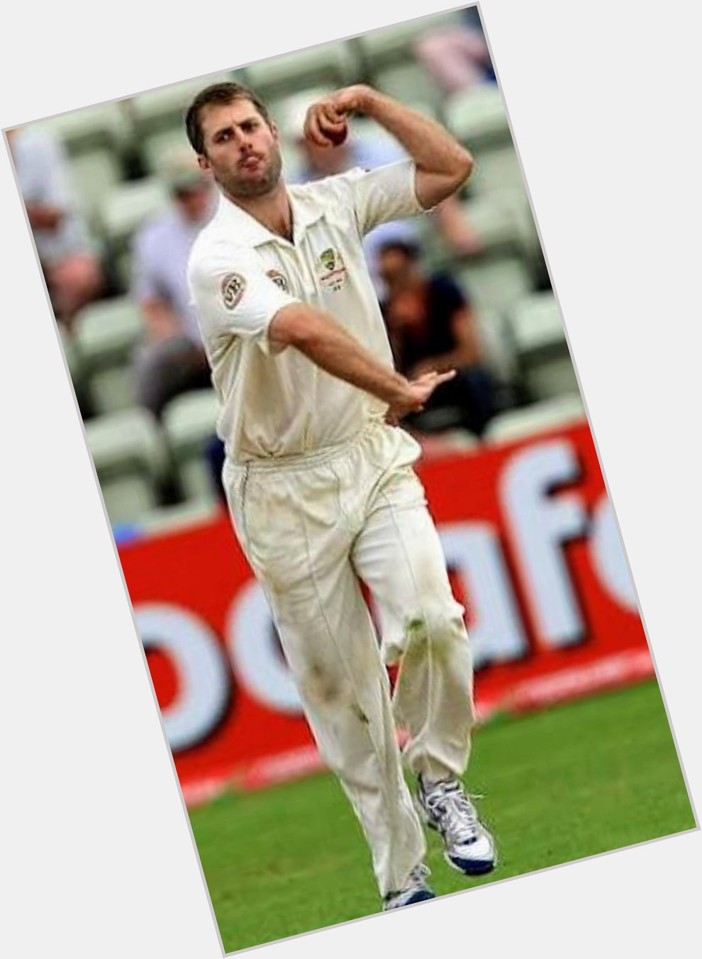Happy Birthday to a wonderful man, Simon Katich. Have a great day and life ahead. ! 