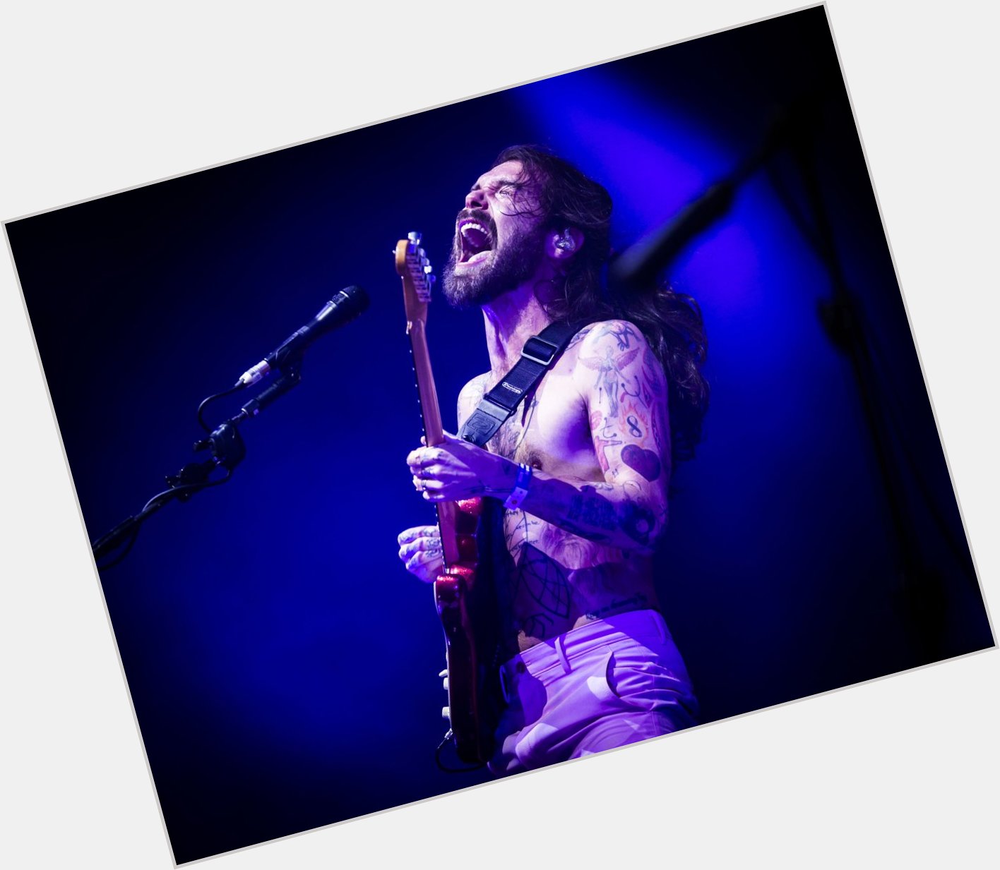 Happy birthday to the one and only Simon Neil from 