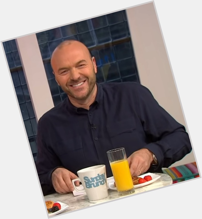 A Happy Birthday to Simon RImmer who is celebrating his 60th birthday today. 