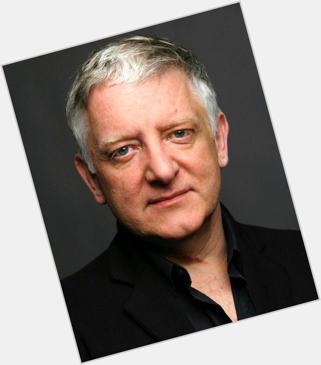 We\re wishing our patron Simon Russell Beale a very happy birthday! 
