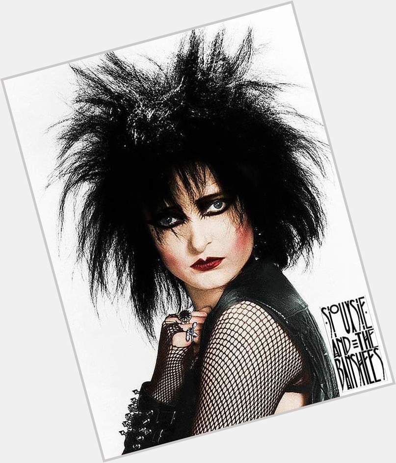 Happy birthday SIOUXSIE SIOUX!
(May 27, 1957) 