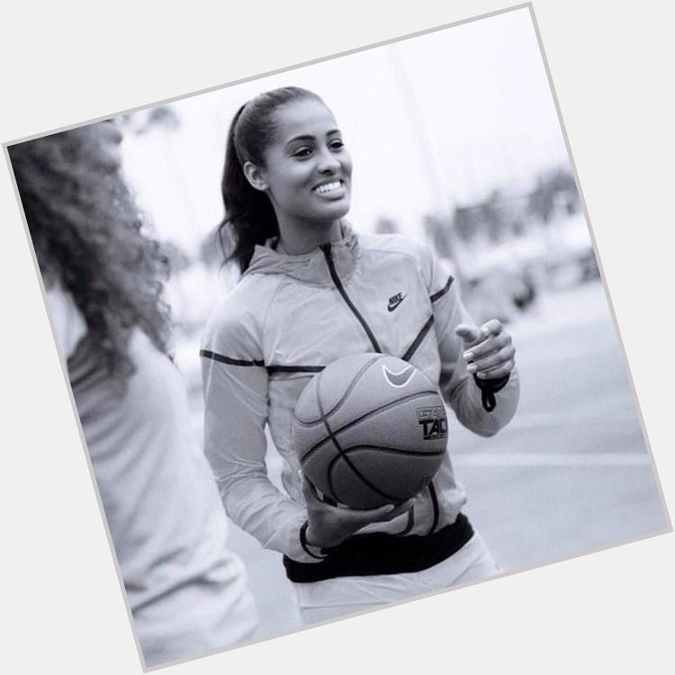 Happy birthday to the wifey skylar diggins  have fun now and come home so we can open presents  