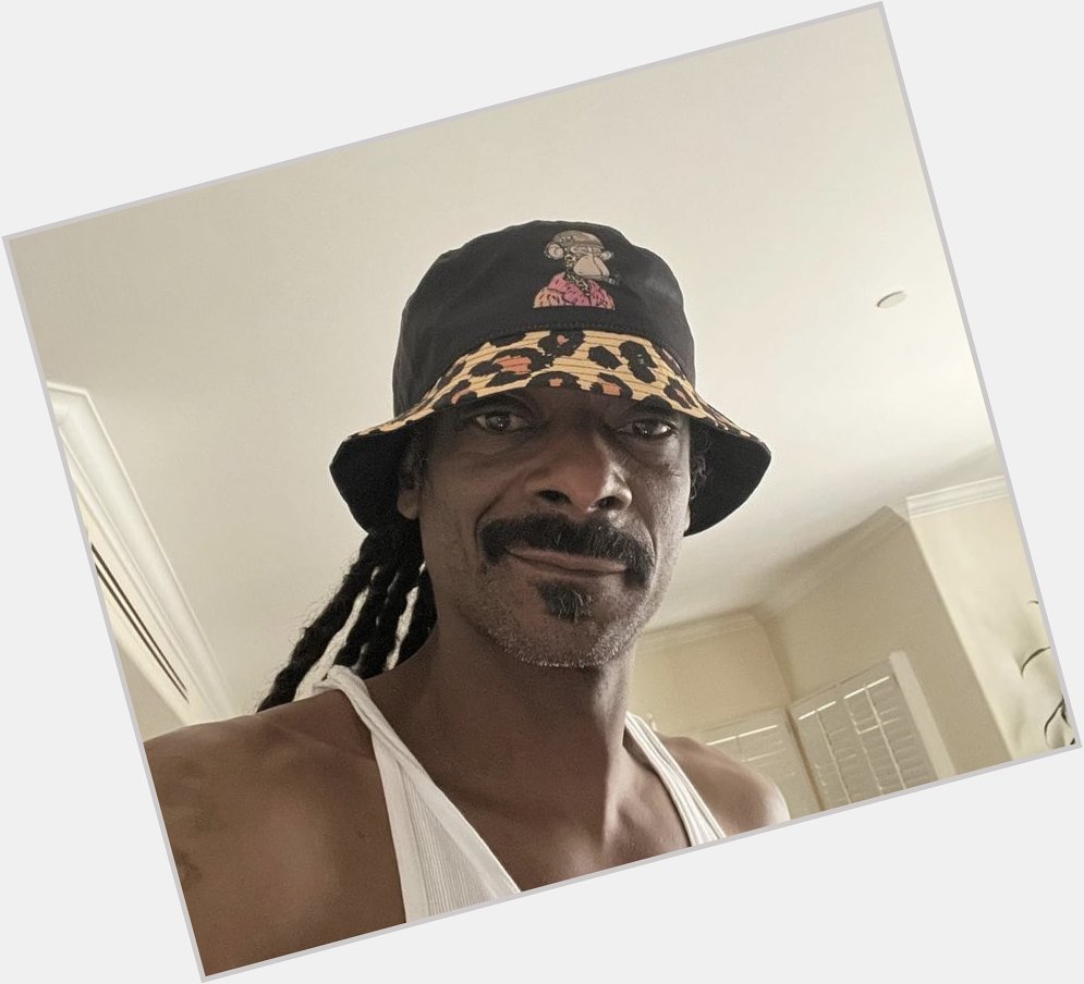 Snoop Dogg is now 51 years old today!

Happy Birthday to Snoop Dogg 