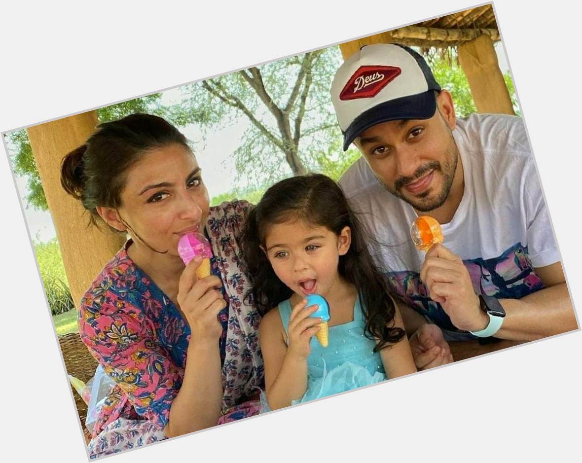 Happy Birthday, Soha Ali Khan: A Look at Her Adorable Pics with Family 