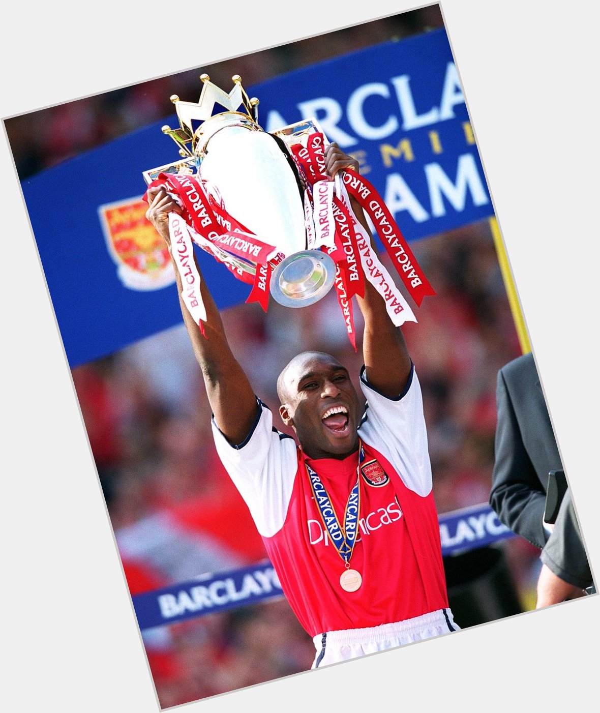 Happy birthday to Arsenal legend and Invincible Sol Campbell 