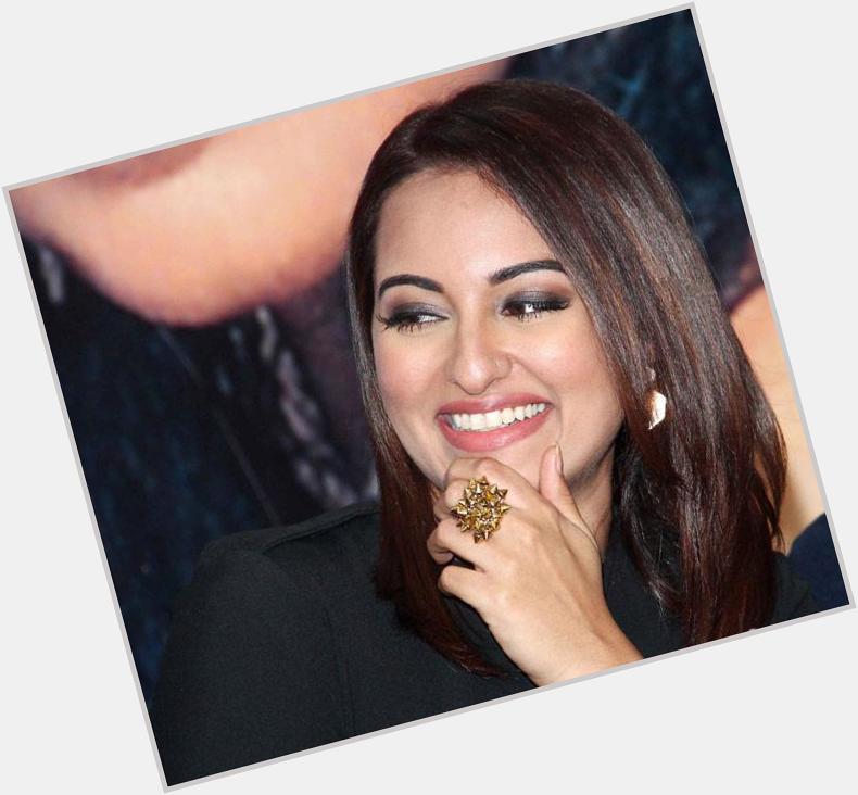 Happy birthday to the most Dabangg female actor sonakshi sinha. 
Buy similar rings here  