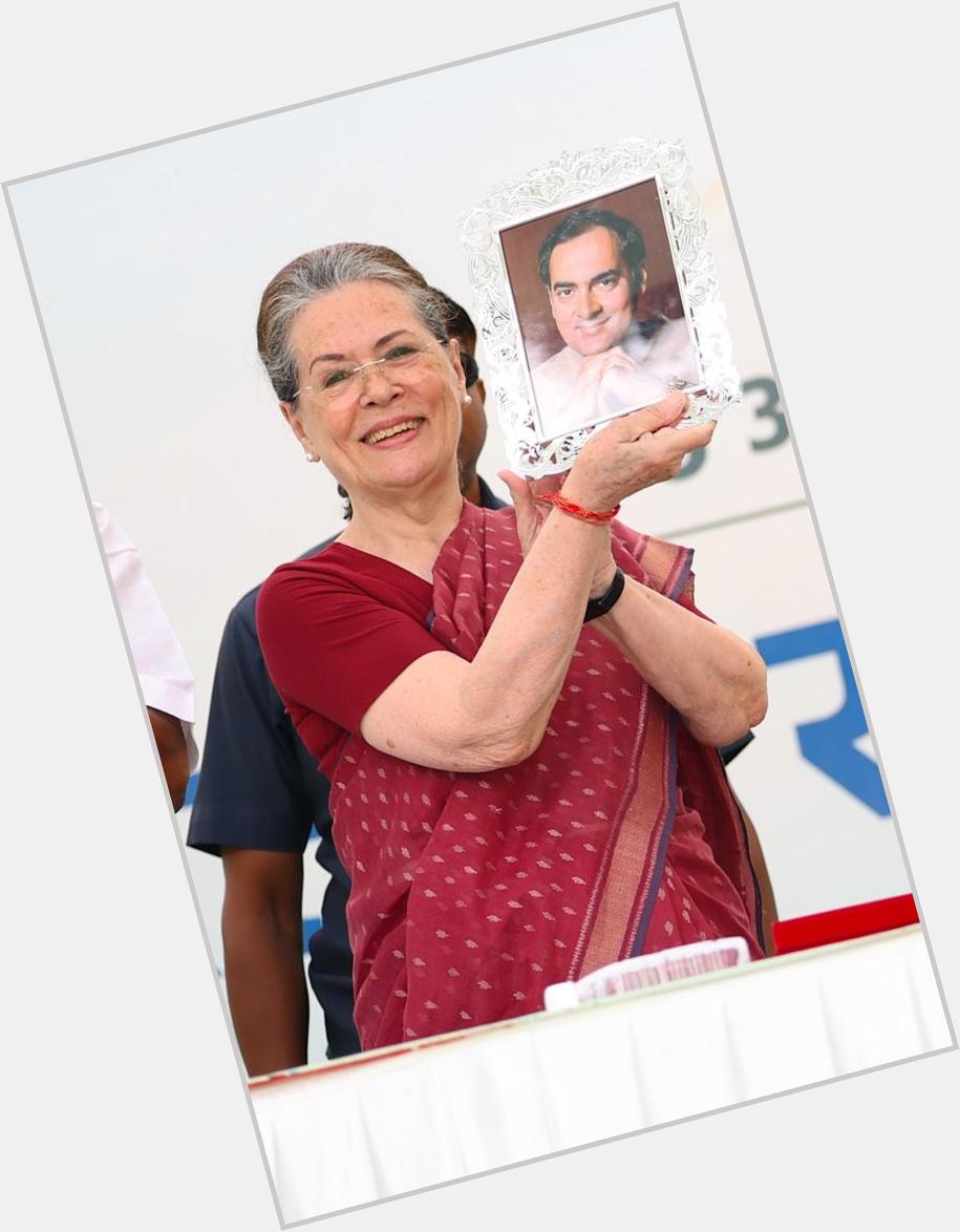 Wishing Sonia Gandhi ji a very happy birthday- May god bless her with great health and long life. 