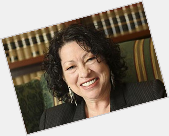 Happy Birthday to a brilliant jurist, a champion for women\s rights, and a proud New Yorker, Justice Sonia Sotomayor! 