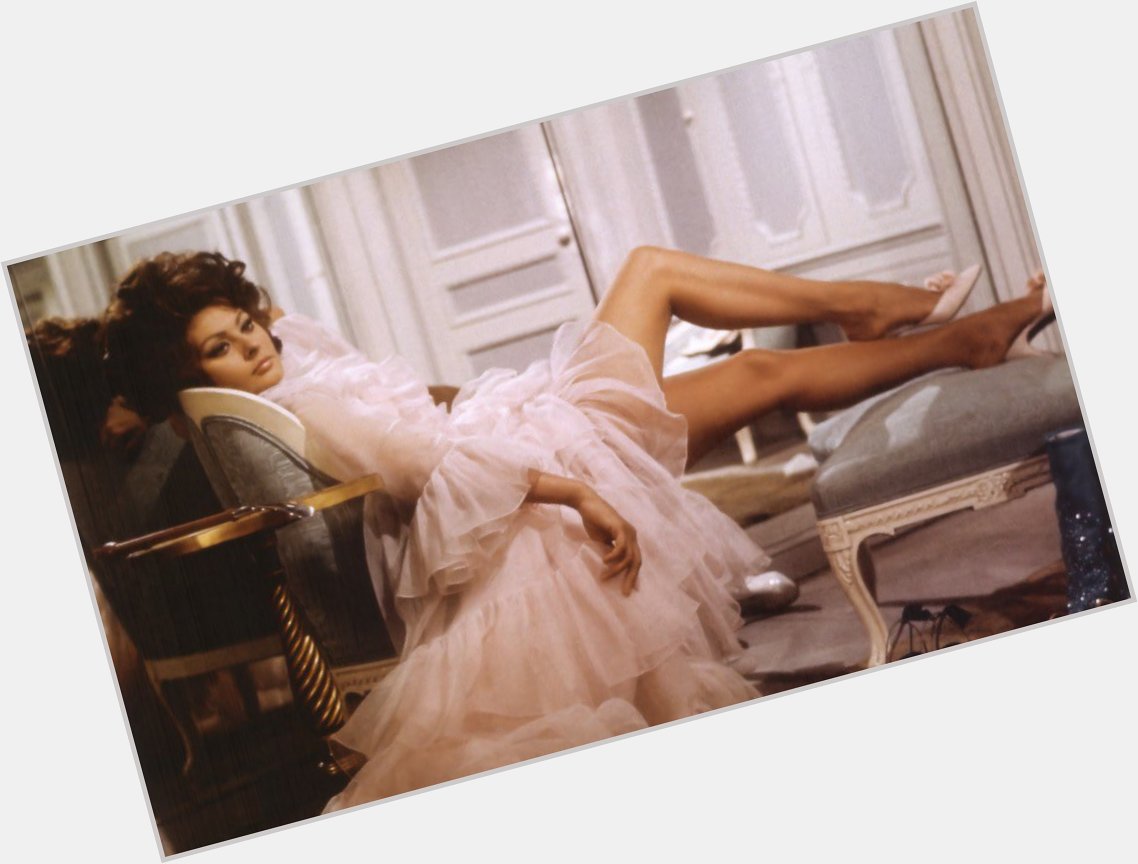 Omg today is the birthday of a queen!! Happy Birthday Sophia Loren   