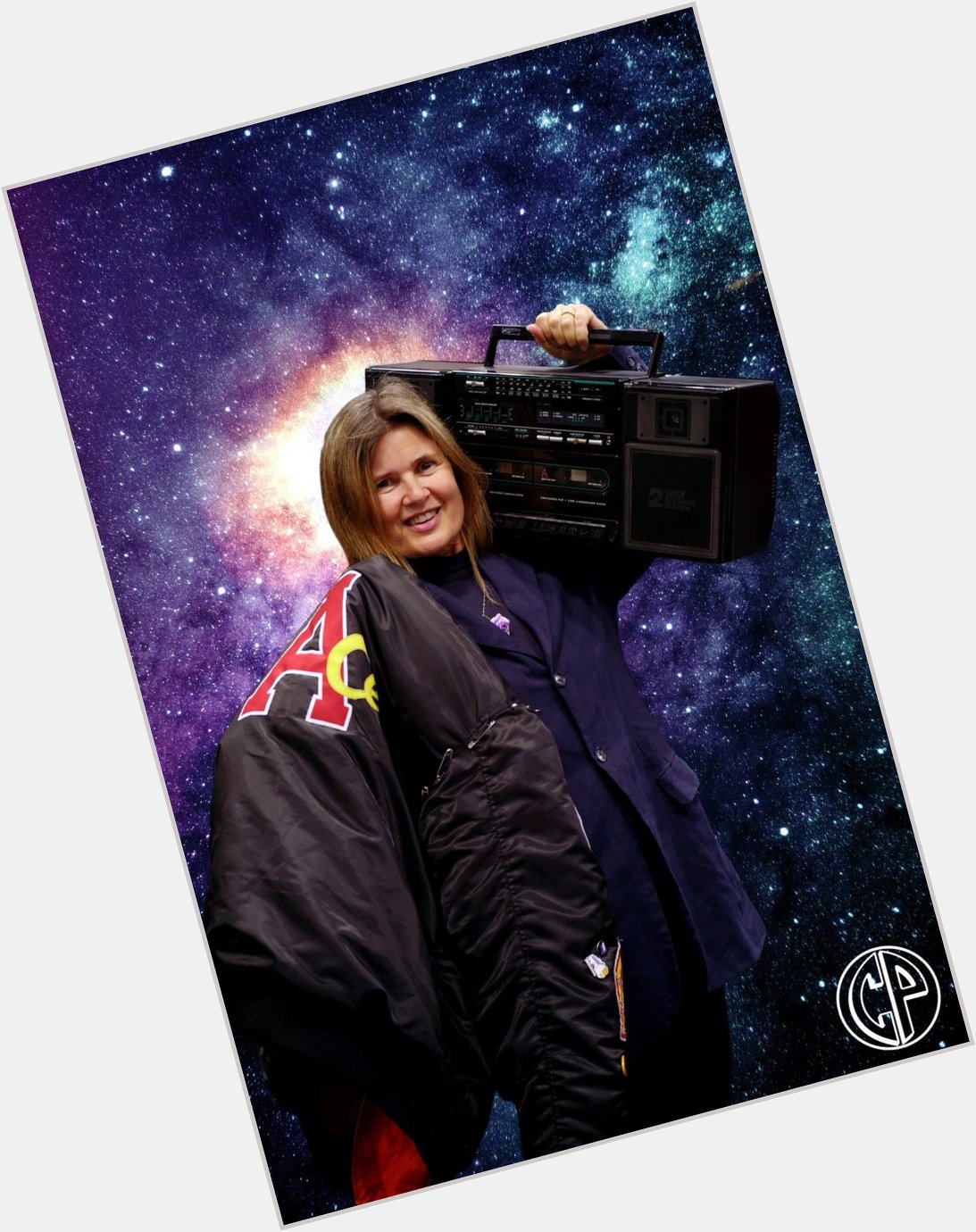 Let\s give a huge hip hip hooray! To our precident of who knows cosplay group!! 
HAPPY BIRTHDAY SOPHIE ALDRED!!! 