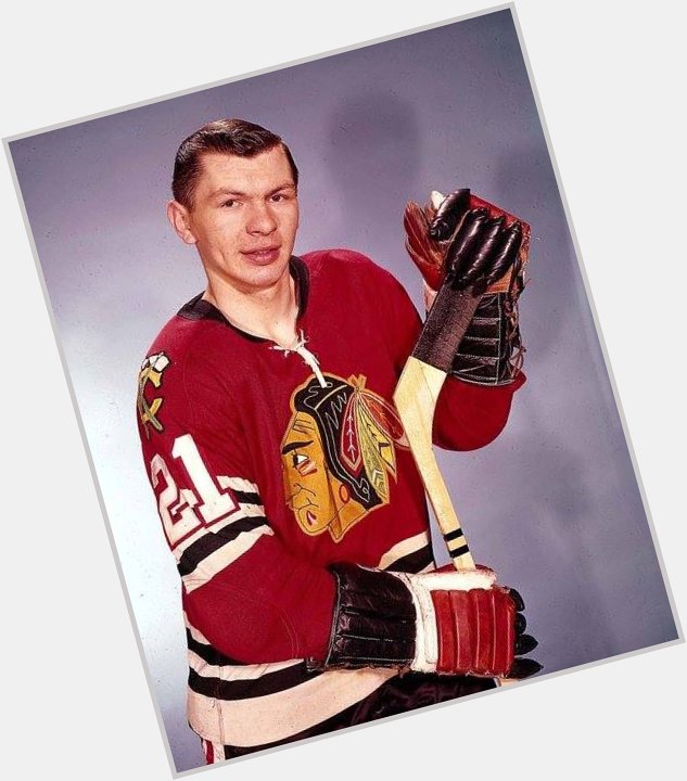 HAPPY BIRTHDAY!
Happy birthday to the Hall of Famer and Blackhawks legend Stan Mikita! 