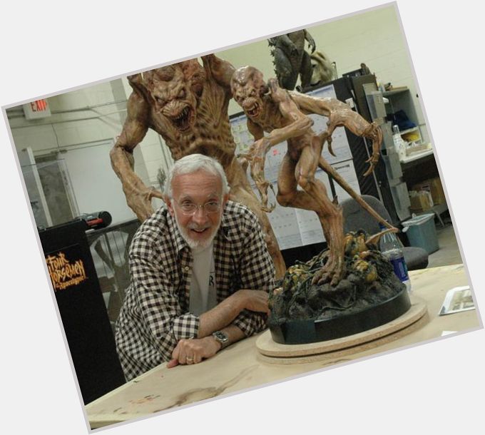 Happy Birthday to the late Stan Winston. We know what we\re watching tonight... 