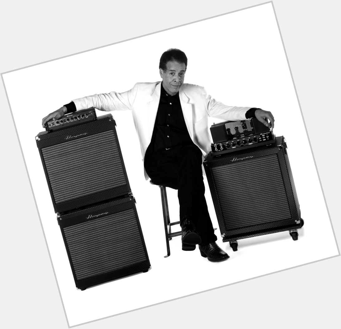 Join us in wishing Ampeg artist Stanley Clarke a happy birthday today! 