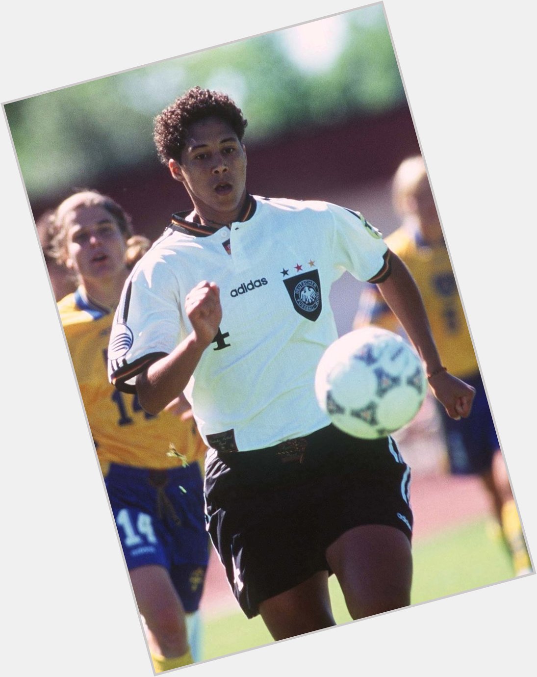  Happy birthday to a three-time Women\s EURO winner and a great - Steffi Jones     