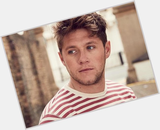 Birthday Wishes to Niall Horan (screams), Stella McCartney, Michael Johnson and James Bourne. Happy birthday!   