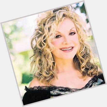  Happy Birthday! Country singer and Songwriter Stella Parton 