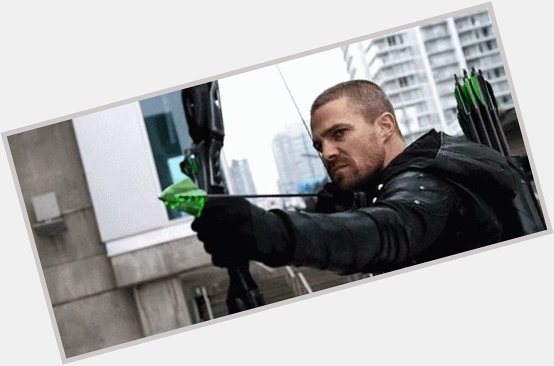 Happy Birthday to the Green Arrow himself Stephen Amell 