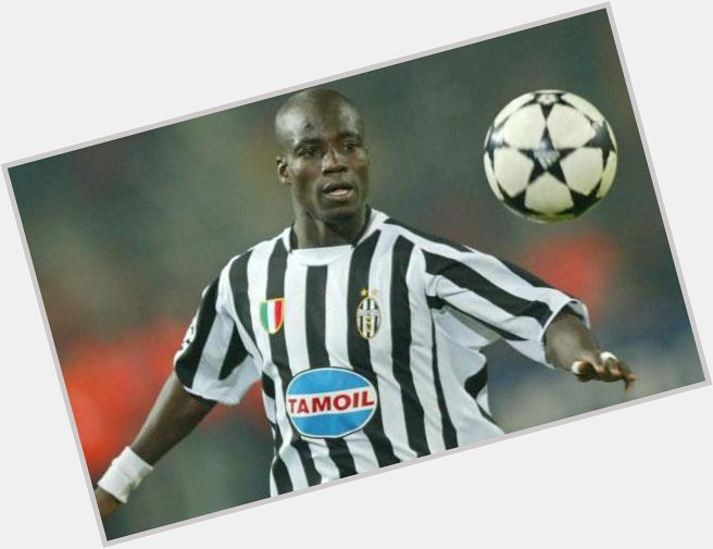 Happy birthday to former Juventus midfielder Stephen Appiah, who turns 37 today.

Games: 69
Goals: 3 : 2 