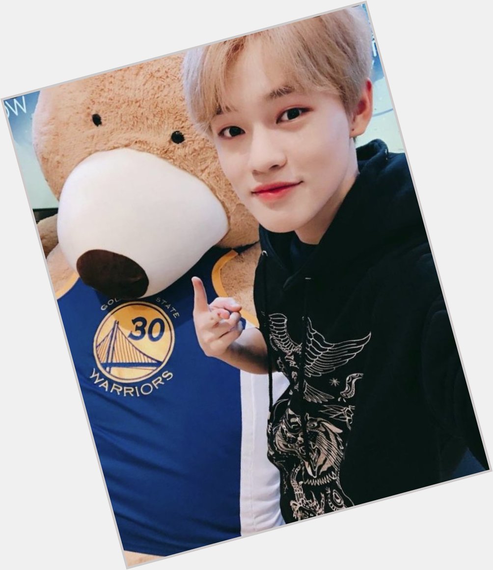 It\s stephen curry birthday. happy birthday sir. chenle loves you. 