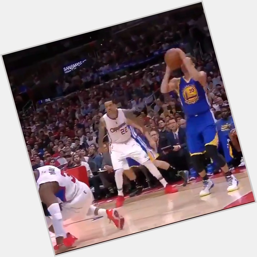 Happy birthday, Stephen Curry 
One of the craftiest players ever & master of the no-look three! 