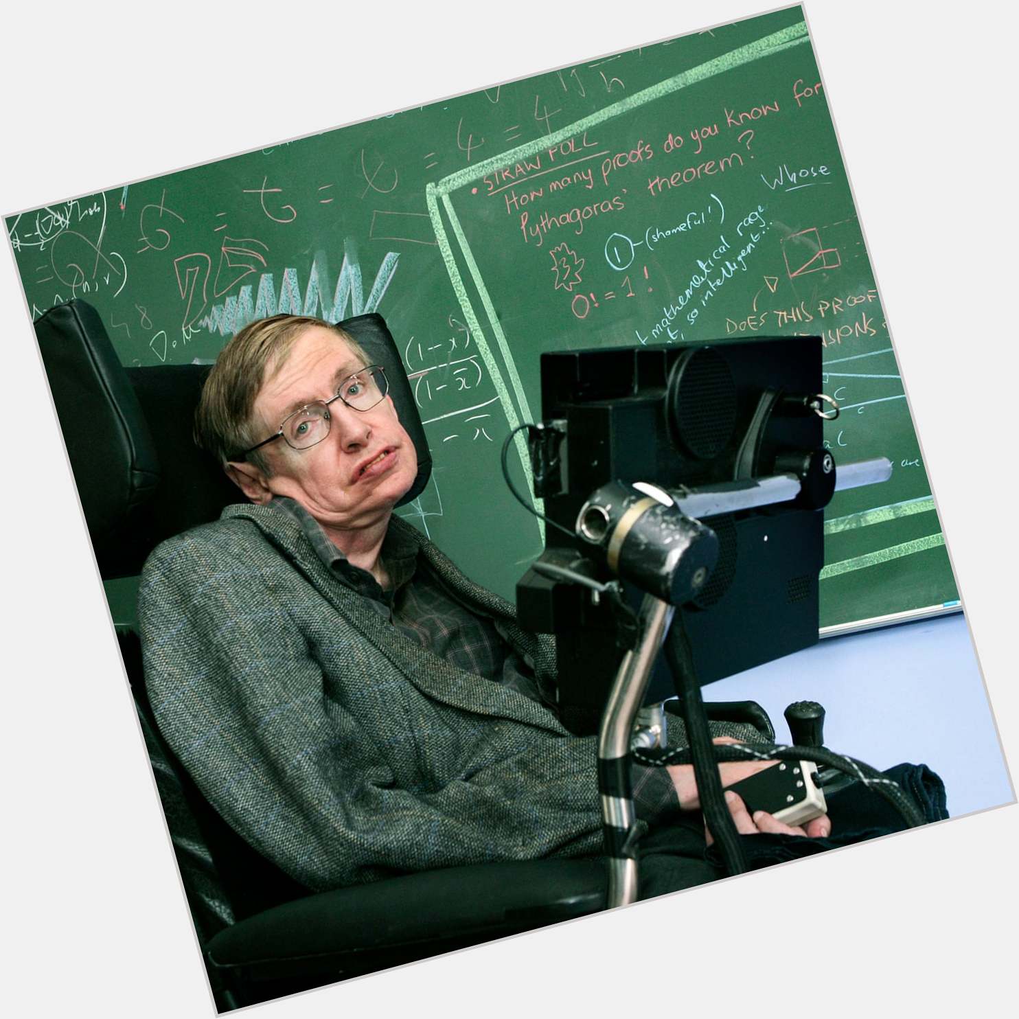 We Army\s must respect stephen hawking... Happy birthday stephen Hawking  