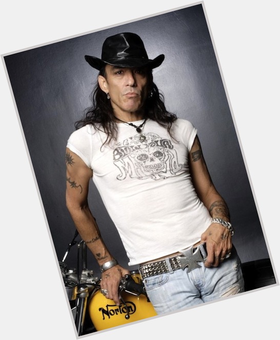 Happy Birthday to former frontman, Stephen Pearcy, who has released several album as a solo artist 