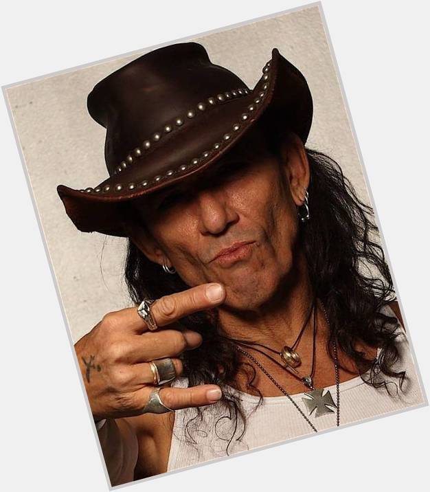 Happy Birthday Stephen Pearcy, one of the greatest!  
