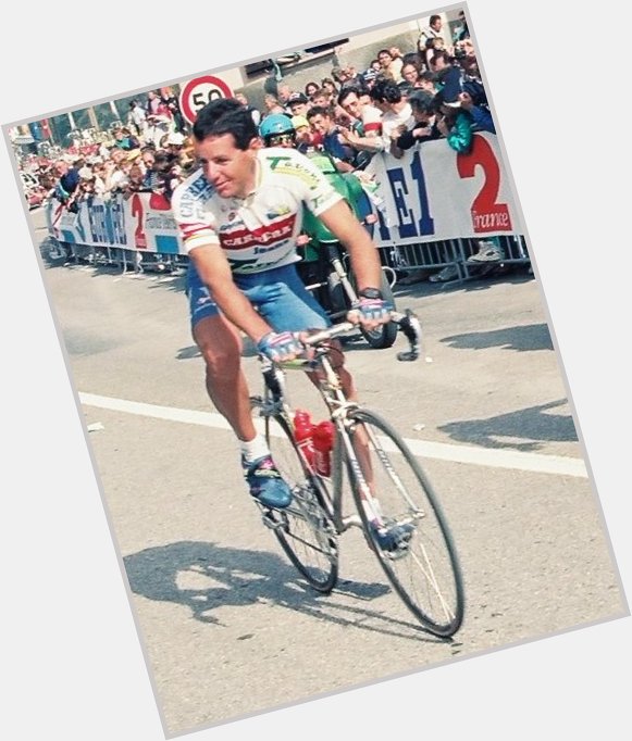 Happy birthday to Stephen Roche! The Dubliner won the Tour de France in 1987. 