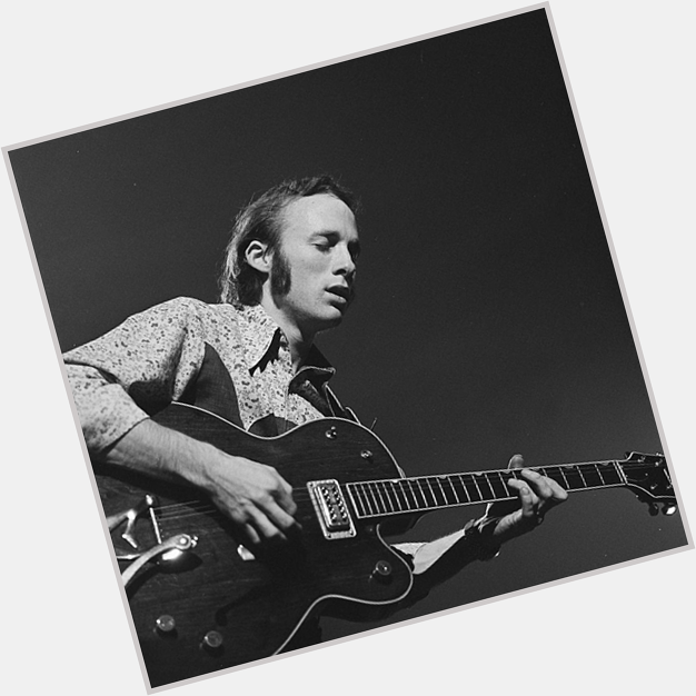 Happy Birthday to Stephen Stills.
What\s your favorite Crosby, Stills, Nash & Young song? 