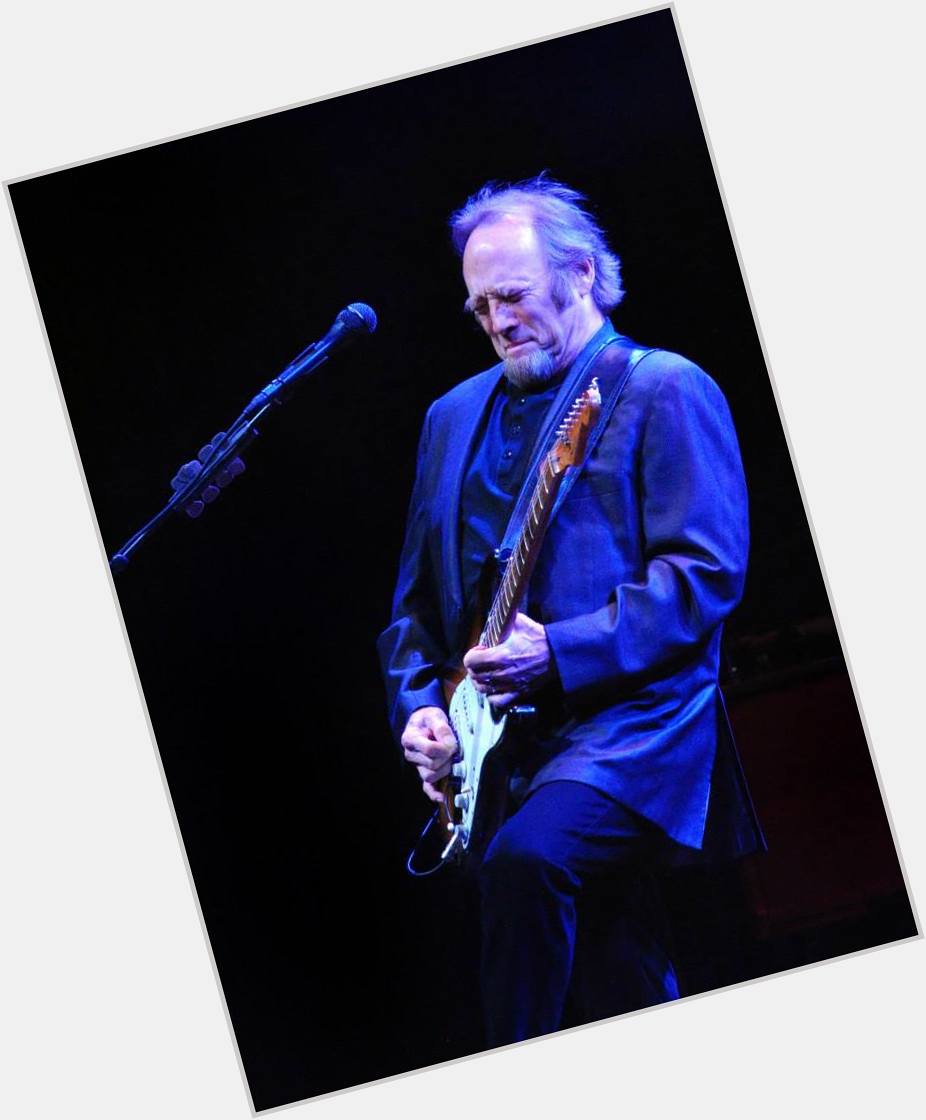 Wishing a very happy birthday to Stephen Stills! Here he is performing with at in 2015! 