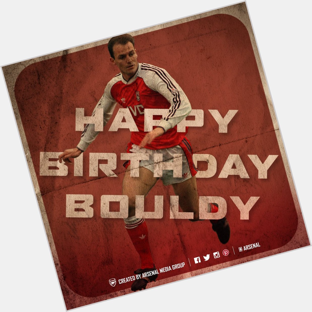 Happy Birthday buat legenda sekaligus assistant manager Arsenal, Steve Bould yg hari ini usianya genap 53thn 