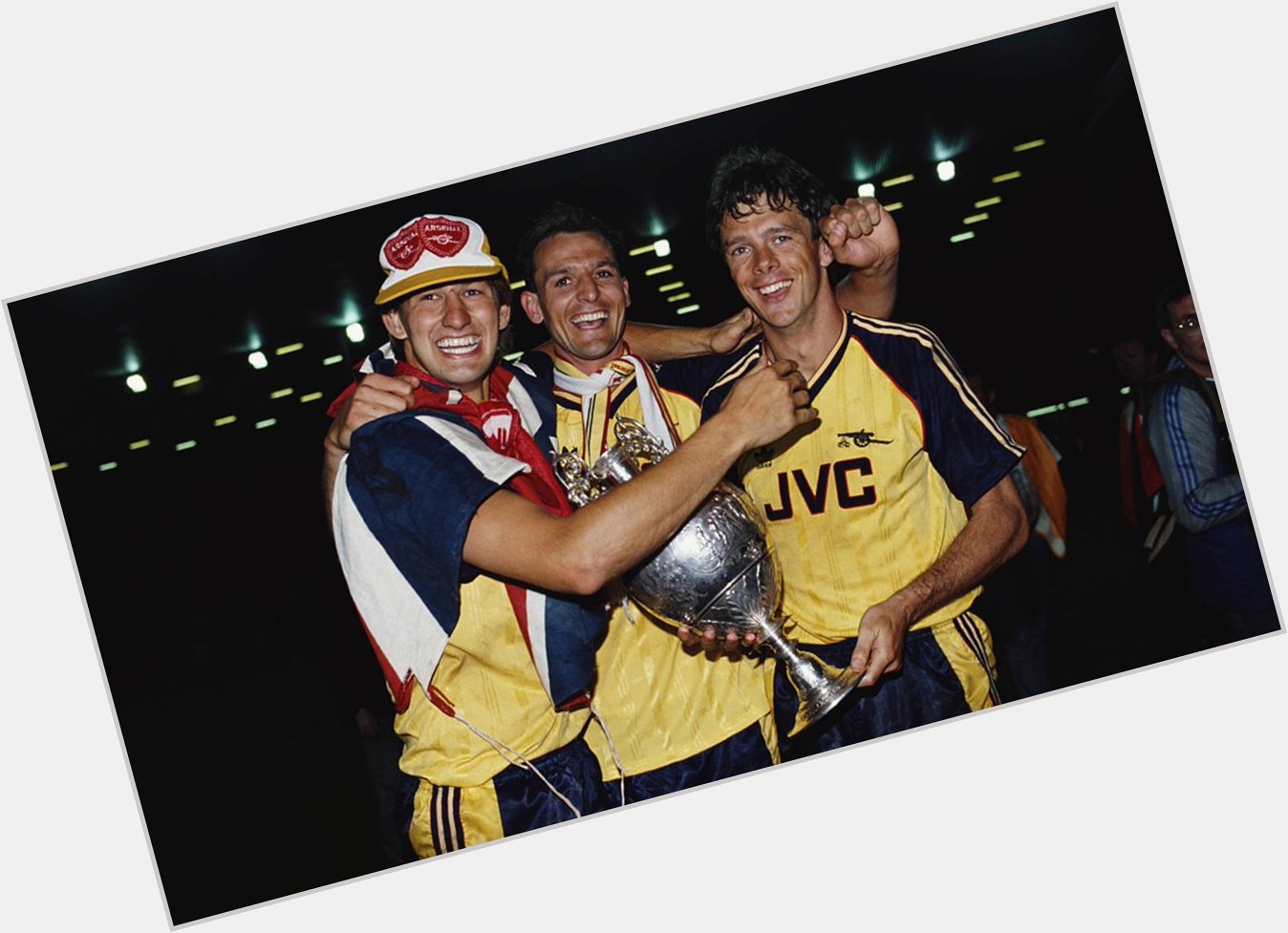  Happy Birthday Steve Bould

Part of the famous Arsenal Defence 