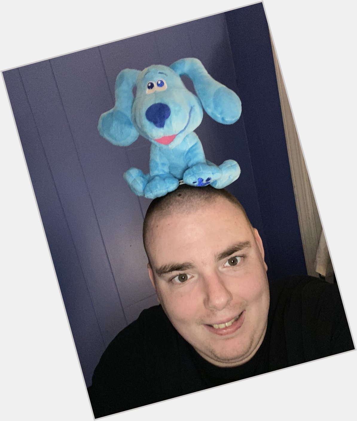 Happy 48th Birthday to The Original Host of Blue s Clues Steve Burns 