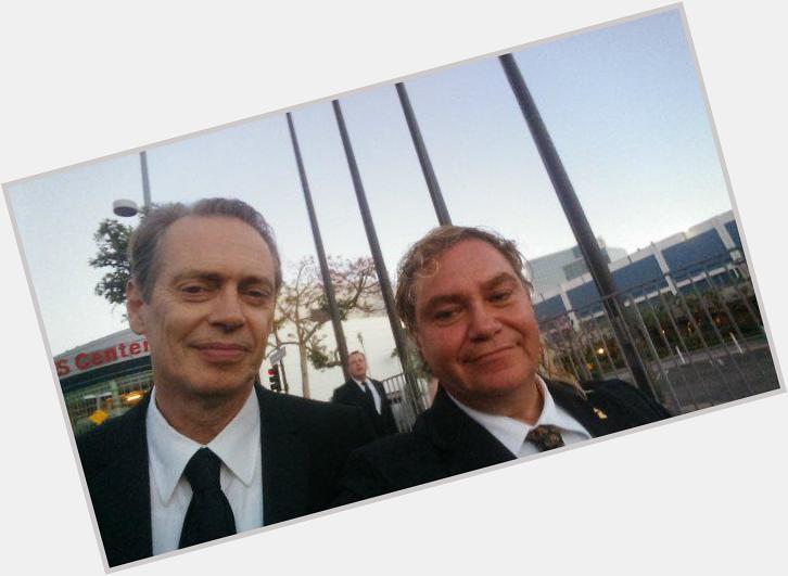 Sharing a moment with Steve Buscemi a very Happy Birthday today amazing actor winner & Emmy nominee. 