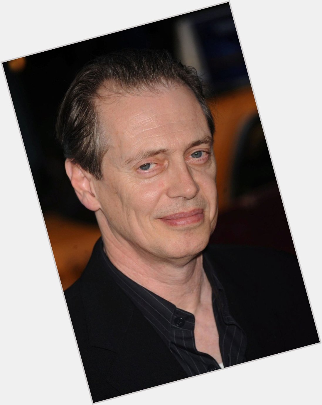 Happy Birthday to Steve Buscemi who turns 62 today! 