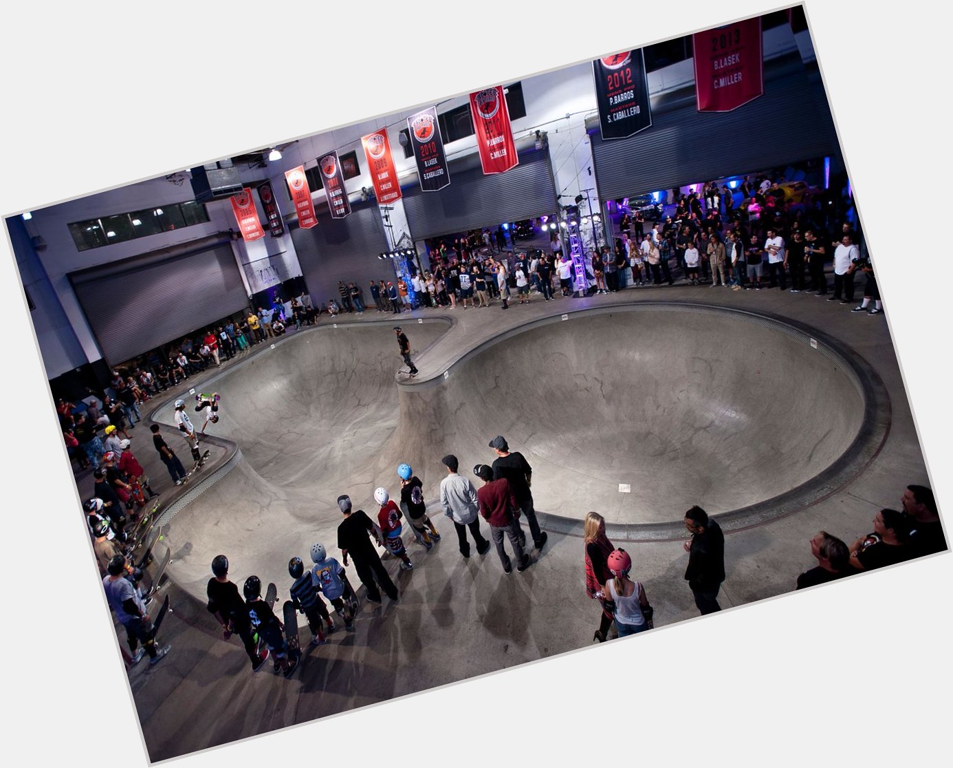 "Steve Caballero turned 50 this weekend.

So, Vans celebrated with a SICK skate session »  