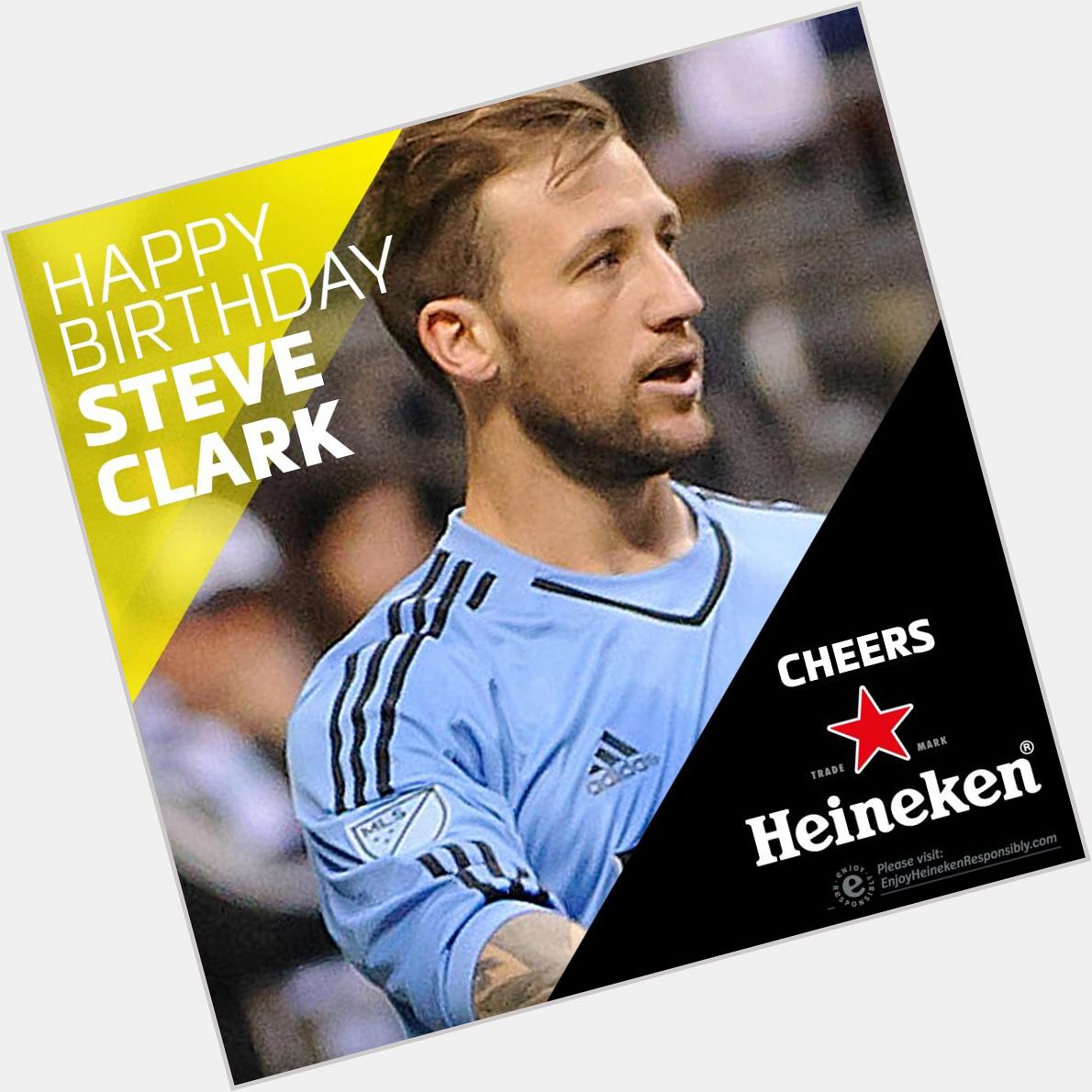 Happy birthday to our No. 1, Steve Clark! The goalkeeper recently signed a new contract with 