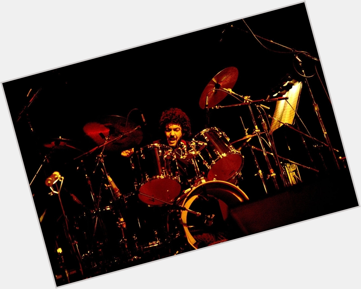 Happy Birthday to Steve Gadd who turns 76 years young today 