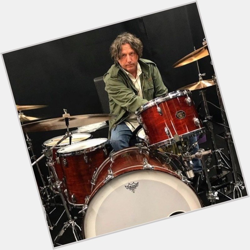 Happy Birthday Today 8/17 to former Black Crowes drummer turned sportscaster Steve Gorman.  Rock ON! 