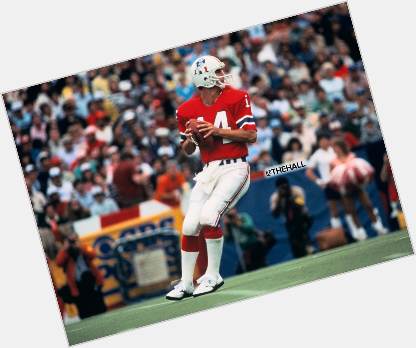 Happy Birthday, Steve!  to wish Hall of Famer Steve Grogan a Happy Birthday. 