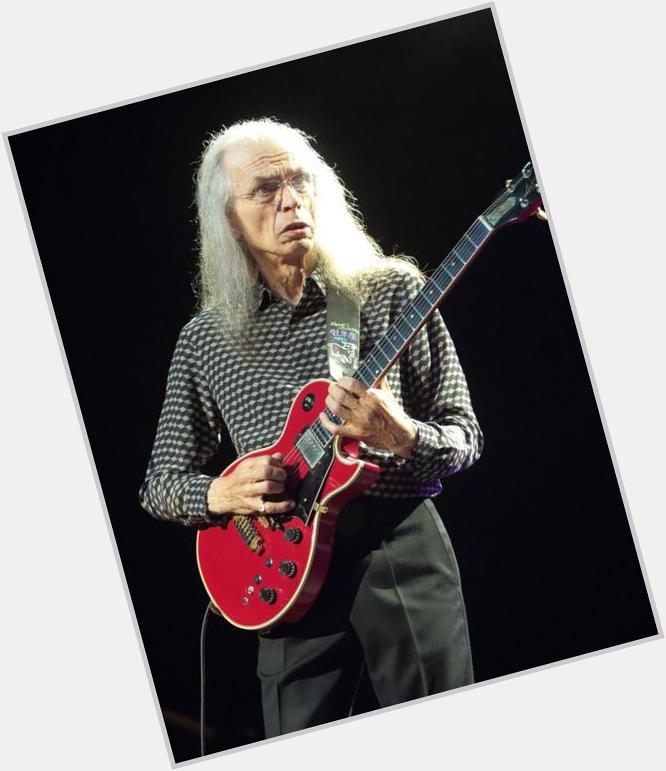 Happy 74th birthday to the amazing guitarist Steve Howe......... 