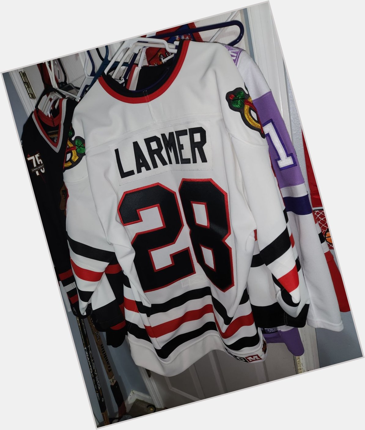 I know I\m late but I still can say Happy Birthday to the great number 28 Steve Larmer.  