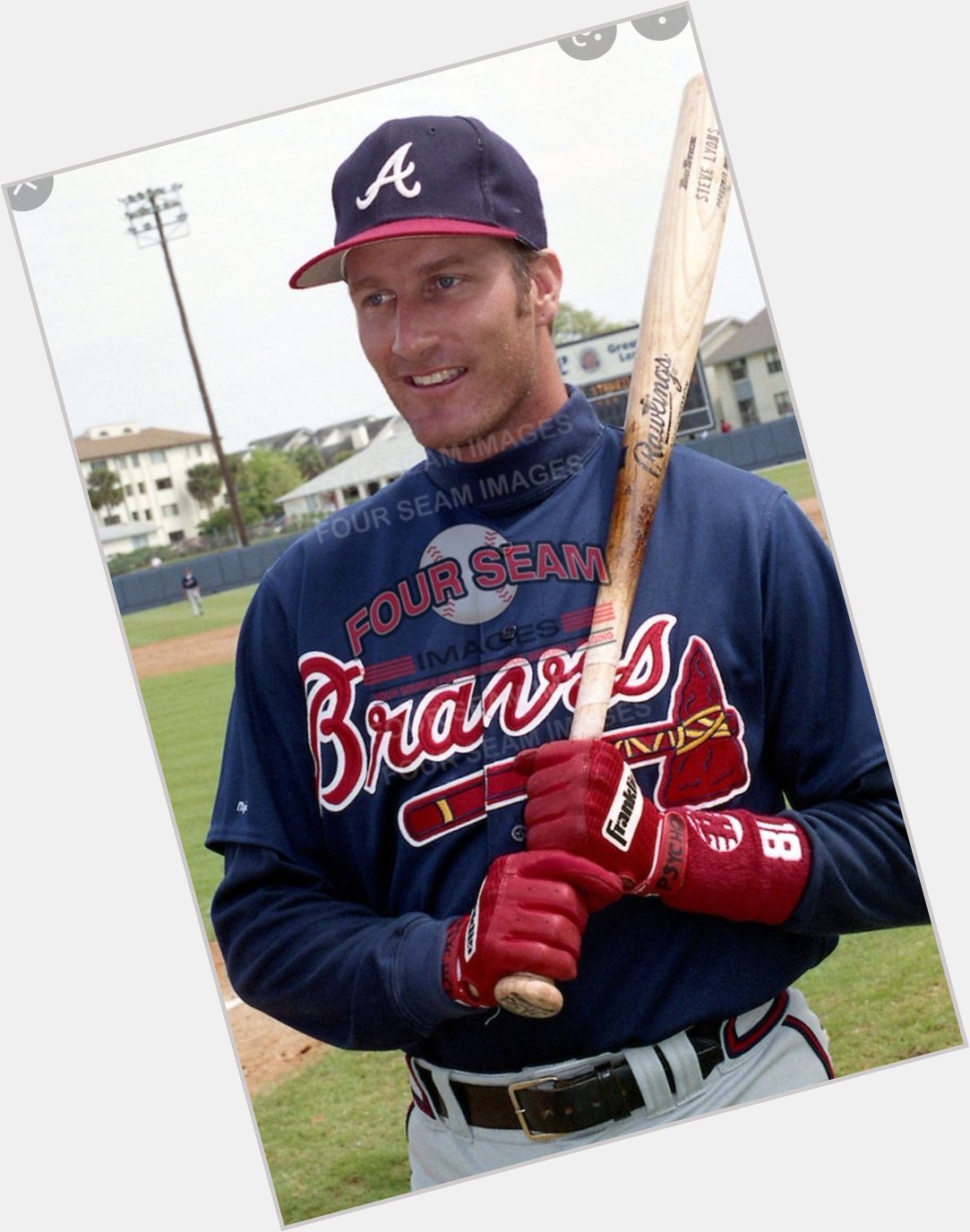 Happy Birthday to former utility player Steve Lyons! 